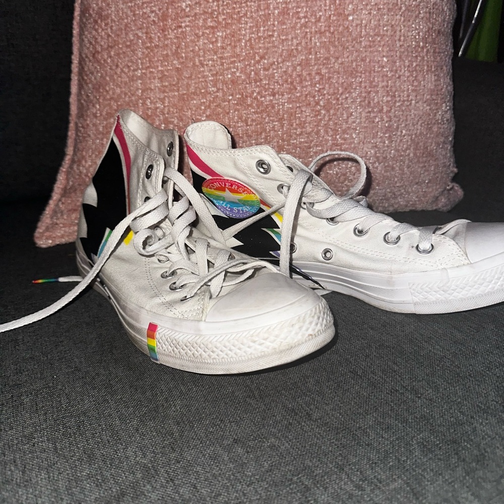 Rainbow converse